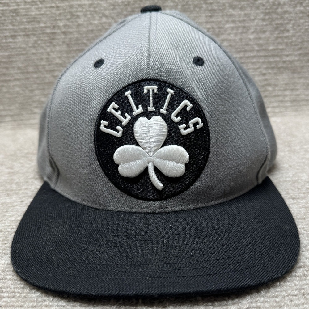 Boston Celtics Mitchell & Ness Hat Mens OSFM Gray Black Snapback NBA A0155